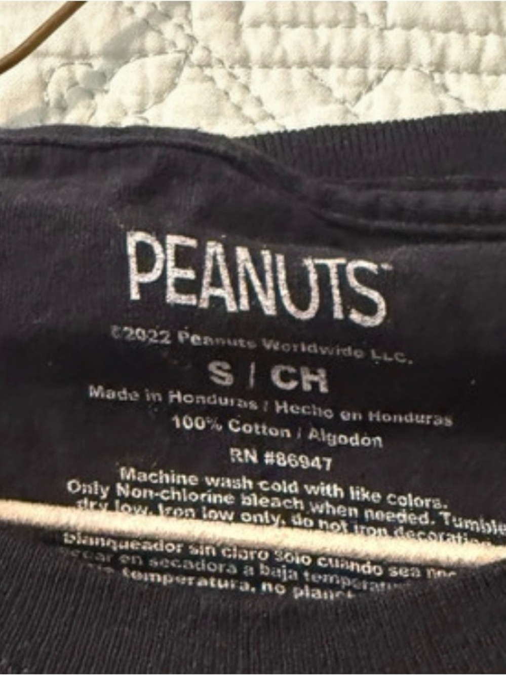 Peanuts Black Halloween T-Shirt - Picture 2 of 2